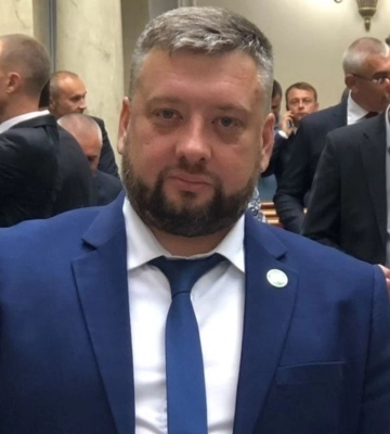 Среди задержанных НАБУ и САП лиц — нардеп Кузнецов и эксруководитель Луганщины Гайдай — УП