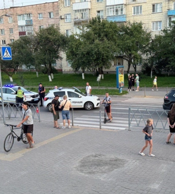 У Здолбунові автомобіль збив дитину на пішохідному переході