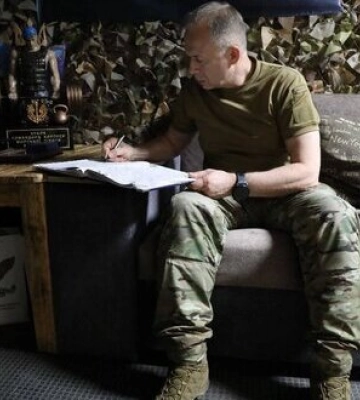 Сирський: на Донеччині росіяни вдаються до тактики “тотального просочування” із нарощуванням ДРГ в тилу