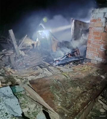 Вибухи в Чугуєві та Балаклії: спалахнули приватні будинки