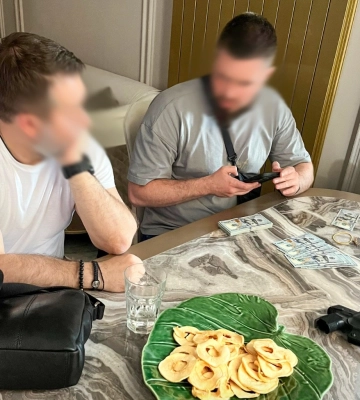 НАБУ затримало нардепа Кузнєцова і голову Мукачівської РДА Гайдая