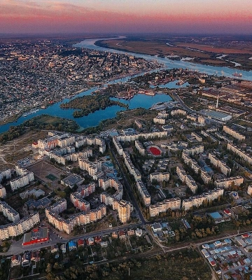 Російські війська атакували Херсон з авіації