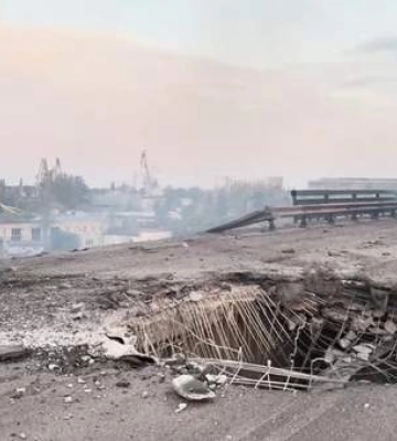&quot;Військових РФ, які готові форсувати Дніпро, немає&quot;. Речник Сил оборони півдня про атаку мосту у Херсоні