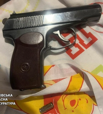 У Харкові чоловік вистрілив з травмата у ветерана ЗСУ з протезом та побив його (відео, фото)