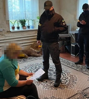 СБУ затримала колаборантку, яка очолювала окупаційну &quot;Роспочту&quot; на Харківщині