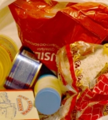 Пенсіонери з Рівненщини отримають продуктові пакети