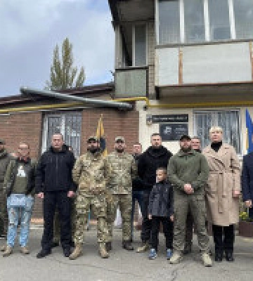 “Це вшанування пам&#039;яті полеглих і подяка живим героям” - Палатний на відкритті вул.і Героїв полку “Азов” у Києві