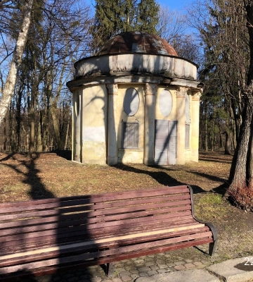 У занедбаних павільйонах в львівському  парку відкриють кафе та крамниці
