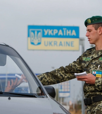 Запрет на выезд мужчин из Украины не соответствует Конституции – НАПК