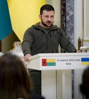 Зеленский ответил Путину на предложение о диалоге