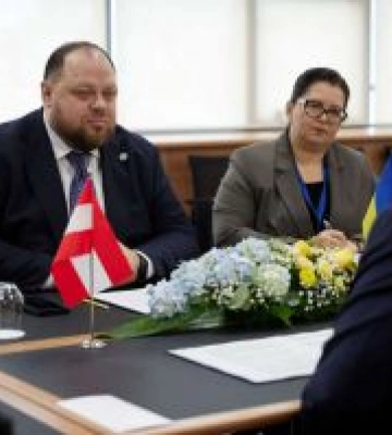 Руслан Стефанчук провів низку зустрічей на теренах Першого Парламентського саміту Кримської платформи