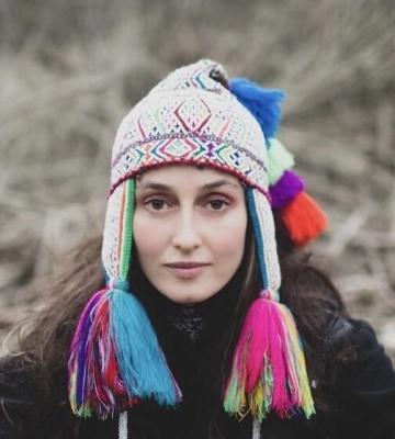 Алина Паш убирает Карпаты