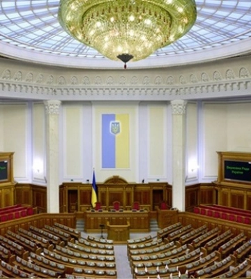 Раді пропонують відібрати мандати у двох нардепів Раді пропонують відібрати мандати у двох нардепів