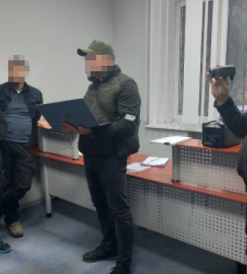 В Киеве разоблачили в мошенничестве сотрудника СБУ: детали