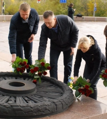 78-ма річниця визволення України від нацистських загарбників. У Дніпрі вшанували пам`ять загиблих