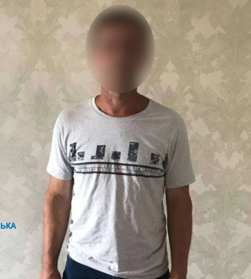 Заклеїв рота та зґвалтував дівчинку: у Дніпрі засудили педофіла