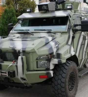 В Україні розроблено безпілотний бронеавтомобіль КрАЗ (Відео)
