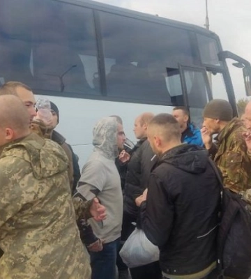 Обмін полоненими: Україна повернула 52-х захисників