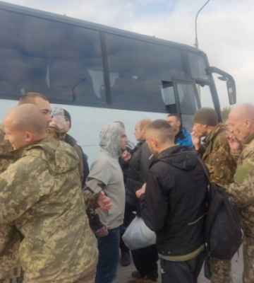Україна повернула з полону 52 військових, які обороняли Маріуполь
