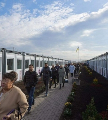 В Василькове на Киевщине открыли модульный городок для переселенцев