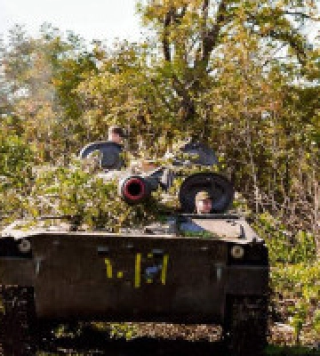 Ворожі атаки поблизу 10 населених пунктів на Донеччині відбили українські військові, — Генштаб ЗСУ