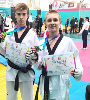 Криворізькі спортсмени вибороли два &quot;срібла&quot; та &quot;бронзу&quot; на обласному чемпіонаті з тхеквондо