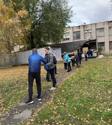 Вчителям Одещини передали понад 2 тисячи ноутбуків для якісної освіти під час війни