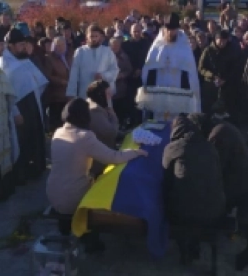 В останню путь провели Юрія Чулянчика із Вараша. ФОТО
