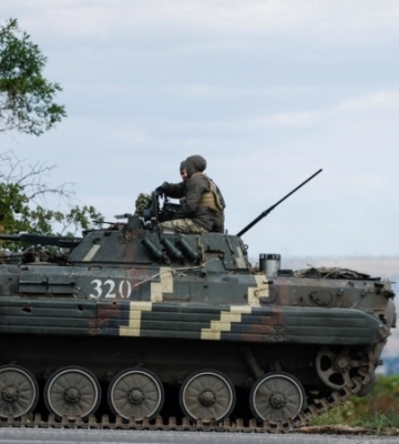 ЗСУ відбили 11 атак військ РФ і знищили дві баржі окупантів на Херсонщині – Генштаб
