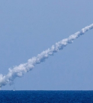 Массовый ракетный запуск по Украине: в Полтавской области раздались взрывы