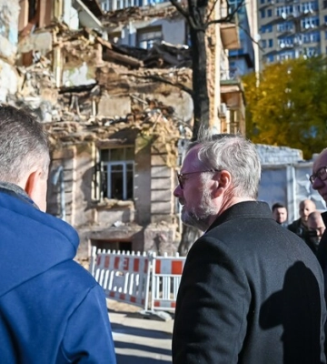 До Києва приїхав прем’єр-міністр Чехії