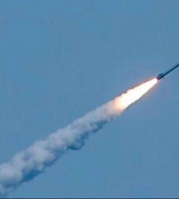 В Кривом Роге ракета ударила в промышленное предприятие