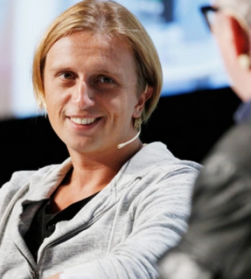 Сын топ-менеджера Газпрома. Сооснователь Revolut Сторонский отказался от российского гражданства