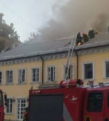 В центрі Одеси загорівся ресторан