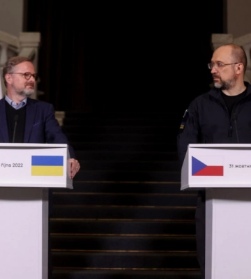 $20 млн помощи в год и металлургический безвиз: парламенты Украины и Чехии провели первые в истории консультации   