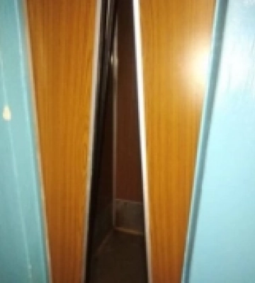 Ліфт, який пошкодили під час знеструмлення у Луцьку, досі не працює