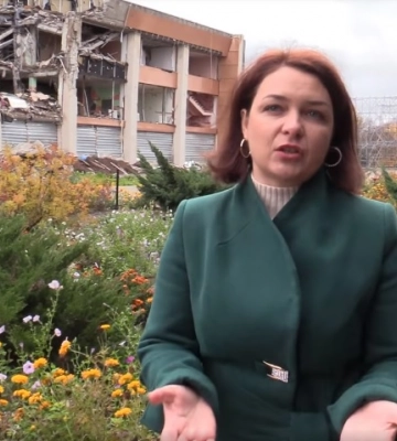 На руинах дворца: в Лозовой показали уничтоженный сразу после реконструкции ДК