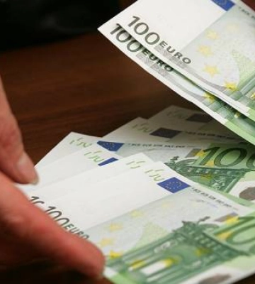 На Волині водійка під наркотиками намагалася відкупитися від поліції