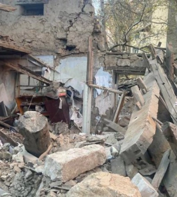 Понад 10 житлових будинків було пошкоджено нічним обстрілом Миколаєва