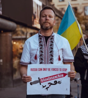 Дайджест акцій солідарності з Україною: щоденні протести та вимоги визнати Росію країною агресором 