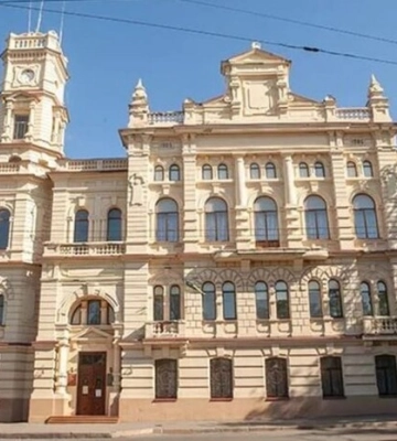 Військові РФ пограбували Херсонський художній музей