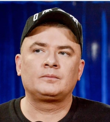 &quot;Біг до таксофону, щоб набрати 02&quot;: Андрій Данилко розповів про домашнє насилля у дитинстві