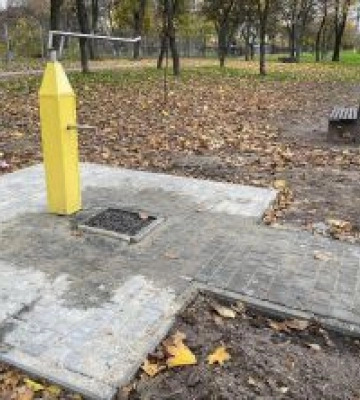Водою забезпечать  навіть  без електрики