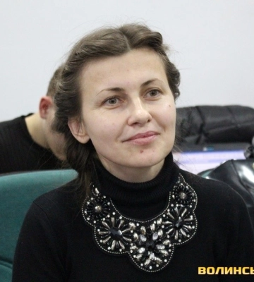 Має 24 квартири і десятки судових справ: що відомо про лучанку, яка за $3-4 тис. допомагала чоловікам виїхати за кордон