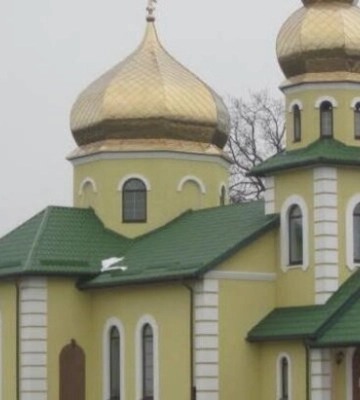 На Киевщине сторонники ПЦУ пытались захватить храм УПЦ