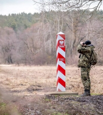 У пункті пропуску &quot;Шегині&quot; чоловік намагався дати хабар прикордонникам