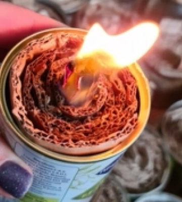 У Луцькому районі робили окопні свічки, поки не було світла