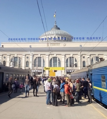 Через пів року після трагедії: &quot;Укрзалізниця&quot; запустила через Дніпро в Краматорськ перший потяг