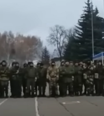 В Росії мобілізовані влаштували масову акцію протесту через невиплати обіцяних коштів