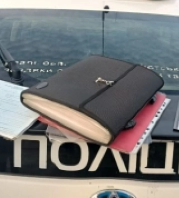 У Вельбівному водій фури порушив правила дорожнього руху та хотів відкупитись